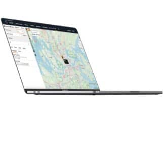Laptop som visar karta